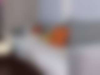 KylieLips's Live Sex Cam Show