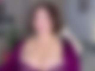 KylieLips's Live Sex Cam Show