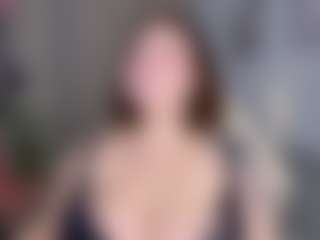 KylieLips's Live Sex Cam Show