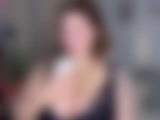 KylieLips's Live Sex Cam Show