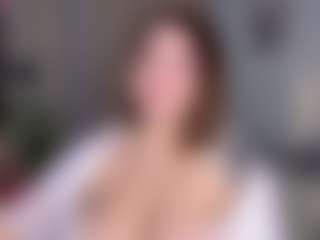 KylieLips's Live Sex Cam Show