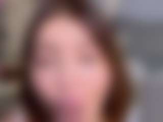 KylieLips's Live Sex Cam Show