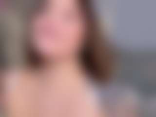 KylieLips's Live Sex Cam Show