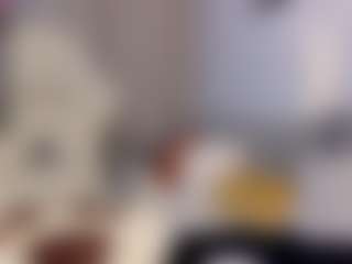 KylieLips's Live Sex Cam Show