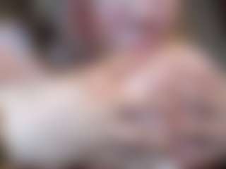 Penelope-titts's Live Sex Cam Show