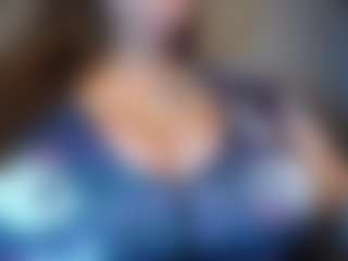 Live cam show with Penelope-titts - Chubby on Dare Cams