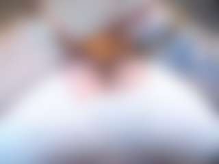Live cam show with Penelope-titts - Chubby on Uber Horny