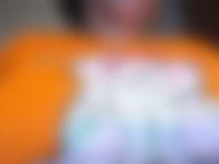 Live cam show with Penelope-titts - Chubby on CSO-WL