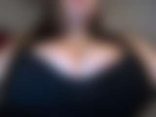 Live cam show with Penelope-titts - Smoking on Camsoda