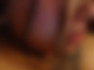 Penelope-titts's Live Sex Cam Show