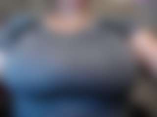 Live cam show with Penelope-titts - Facial Piercings on Dare Cams