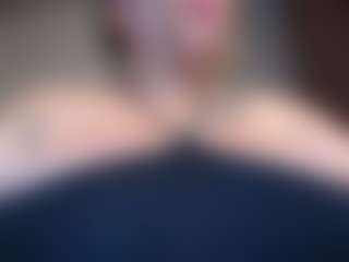 Live cam show with Penelope-titts - Facial Piercings on SpankPalCams