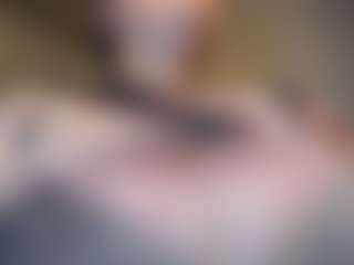 Penelope-titts's Live Sex Cam Show