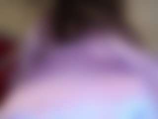 Penelope-titts's Live Sex Cam Show
