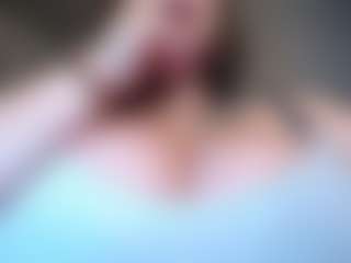 Penelope-titts's Live Sex Cam Show