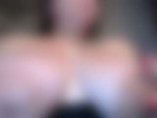 Penelope-titts's Live Sex Cam Show