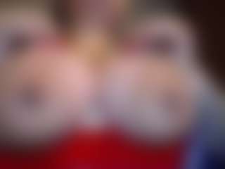 Live cam show with Penelope-titts - Chubby on PervPlay.com