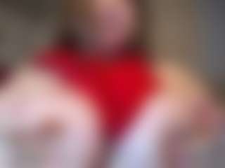 Live cam show with Penelope-titts - Chubby on Mixed Magazine Live