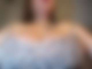 Live cam show with Penelope-titts - Fingers on Camsoda