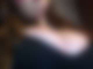 Live cam show with Penelope-titts - Amateur on Livezox