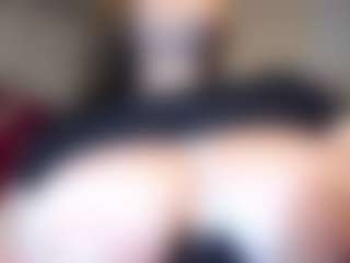 Live cam show with Penelope-titts - Facial Piercings on Camsoda