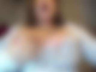 Penelope-titts's Live Sex Cam Show