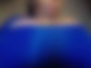 Penelope-titts's Live Sex Cam Show