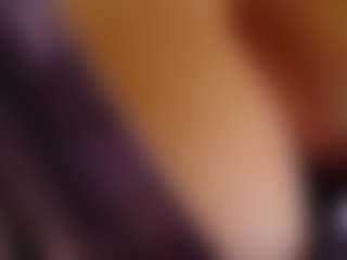 Penelope-titts's Live Sex Cam Show