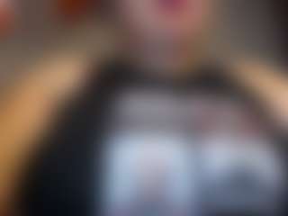 Penelope-titts's Live Sex Cam Show