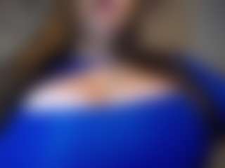 Penelope-titts's Live Sex Cam Show