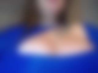 Penelope-titts's Live Sex Cam Show