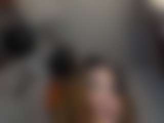 Penelope-titts's Live Sex Cam Show