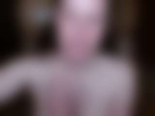 Live cam show with 18andHorny - Blowjob on Camsoda