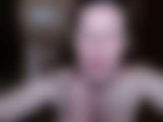 Live cam show with 18andHorny - Deepthroat on Camsoda