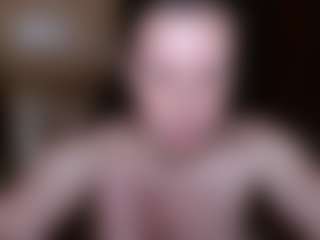 Live cam show with 18andHorny - Longlegs on Milfs Live