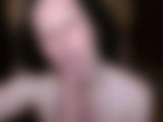 Live cam show with 18andHorny - Squirt on Camsoda