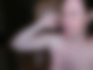 Live cam show with 18andHorny - Athletic Amateur on StripNow