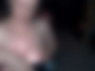 18andHorny MILF webcam performer live streaming