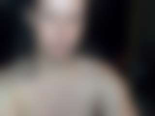 18andHorny's Live Sex Cam Show