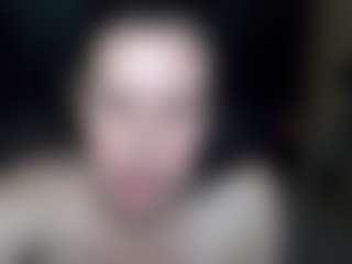 18andHorny MILF webcam performer live streaming