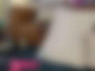 Live cam show with TaylorLove303 - Big Tits on UwU Esports