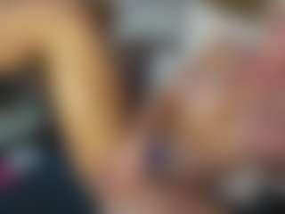 Live cam show with TaylorLove303 - Blue Eyes on studioflirtlive.com
