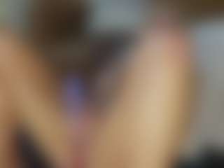 TaylorLove303's Live Sex Cam Show