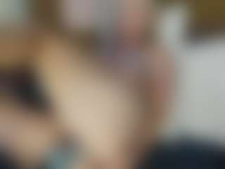 TaylorLove303's Live Sex Cam Show