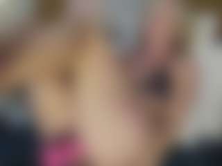 TaylorLove303's Live Sex Cam Show