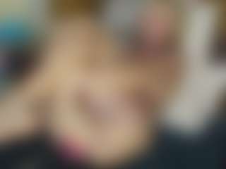 TaylorLove303's Live Sex Cam Show