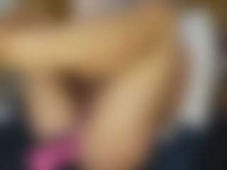 TaylorLove303's Live Sex Cam Show