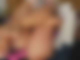 TaylorLove303's Live Sex Cam Show