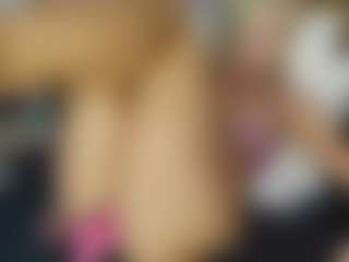 TaylorLove303's Live Sex Cam Show