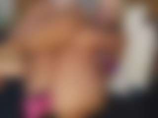 TaylorLove303's Live Sex Cam Show